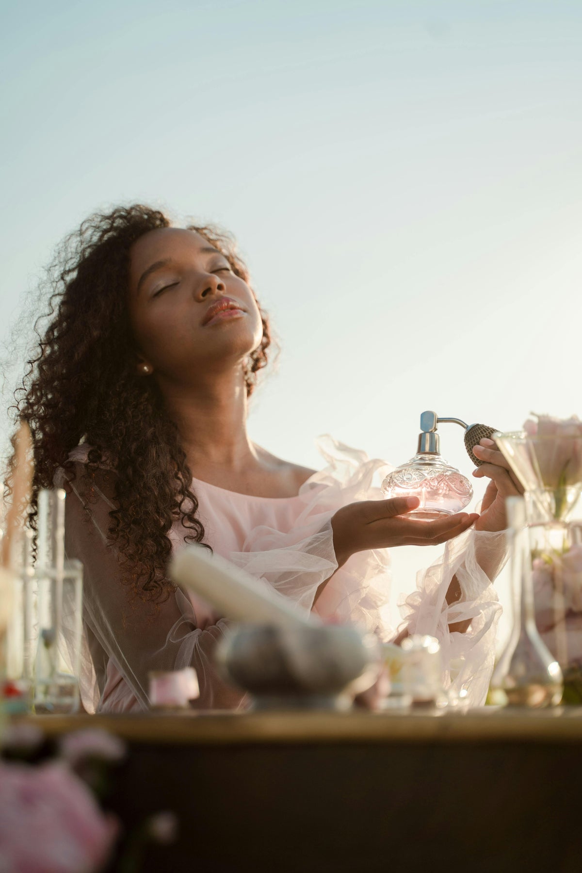 Trouver votre parfum quotidien équivalent pour femme à utiliser tous les jours.